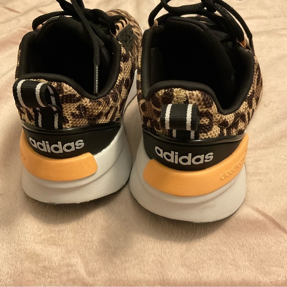 adidas Women's Racer Tr21 Running Shoe size 5 - Picture 9 of 11